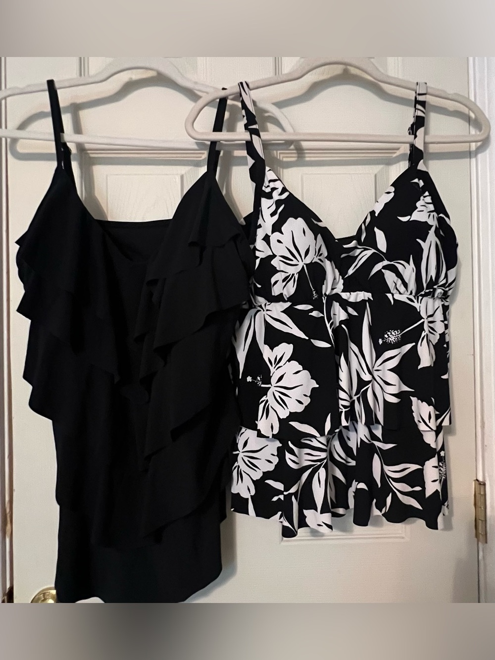 Trimshaper (2) Women's Swim Tank Tops